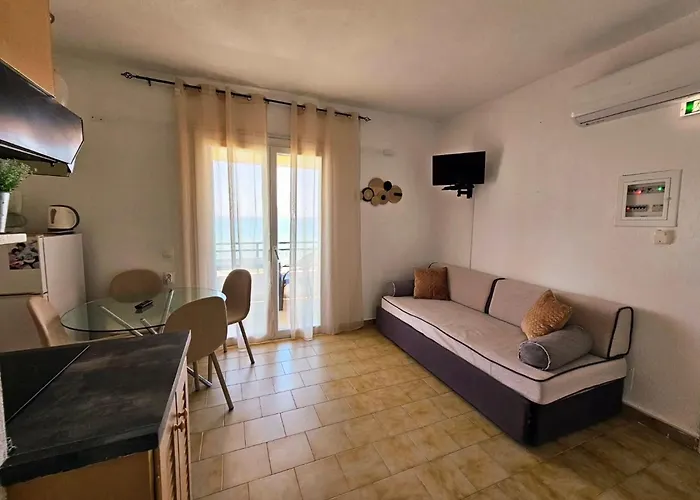 Apartment Corfu Menigos 25 *