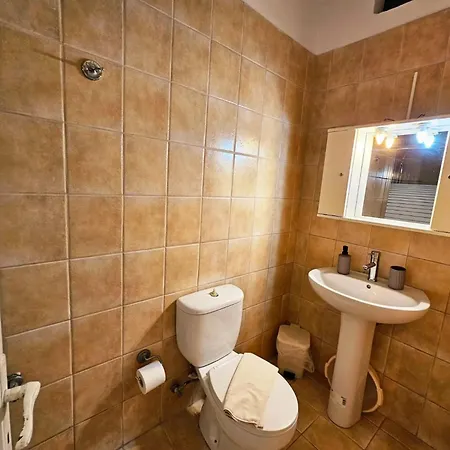 Corfu Menigos 25 Glifada