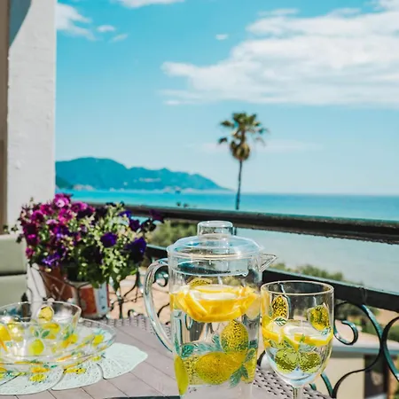 Corfu Menigos 25 Apartmán *